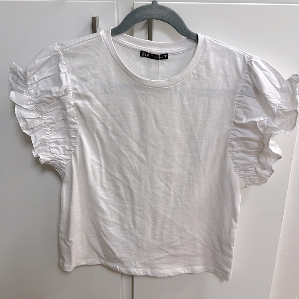 NWT Zara ruffle t-shirt